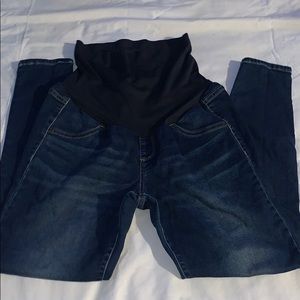Aglow maternity jeggings